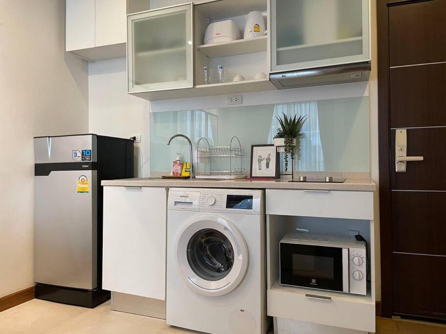 Luxury And Modern Condo In Central Chiang Mai - Astra Condo Exterior photo